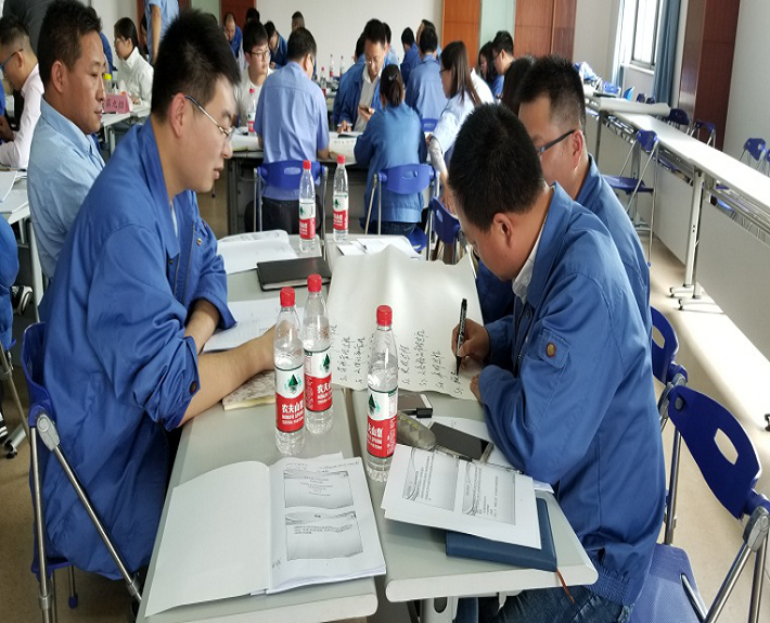 鴻安德龍-培訓班現場